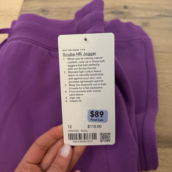 Scuba High-Rise Jogger - Picture 2 of 5